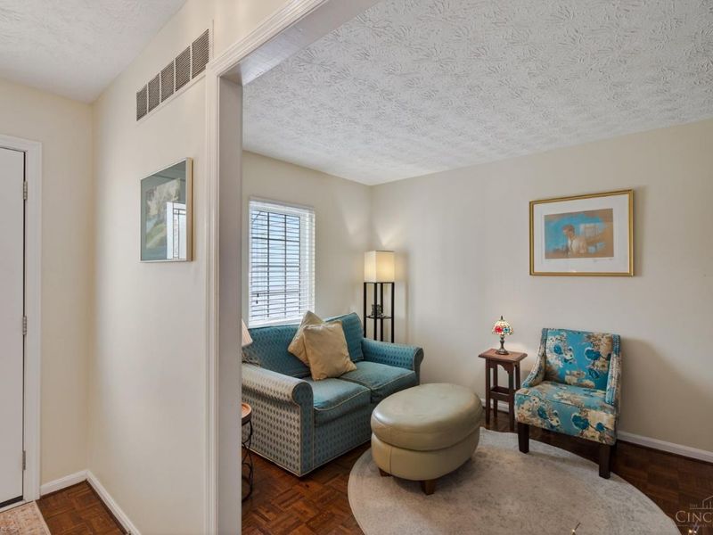 3540 Forestoak Court, Cincinnati, OH 45208 Photo 7