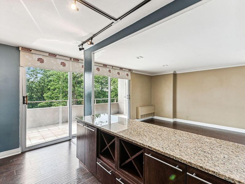 2324 Madison Road, Unit 408, Cincinnati, OH 45208 Photo 14