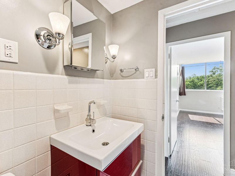 2324 Madison Road, Unit 408, Cincinnati, OH 45208 Photo 27