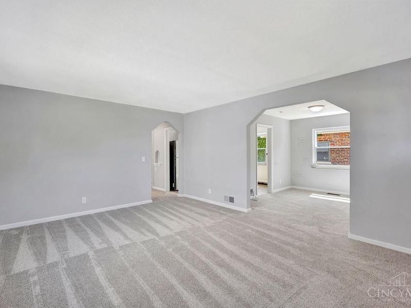 8304 Marley Street, Springfield Twp., OH 45216 Photo 13