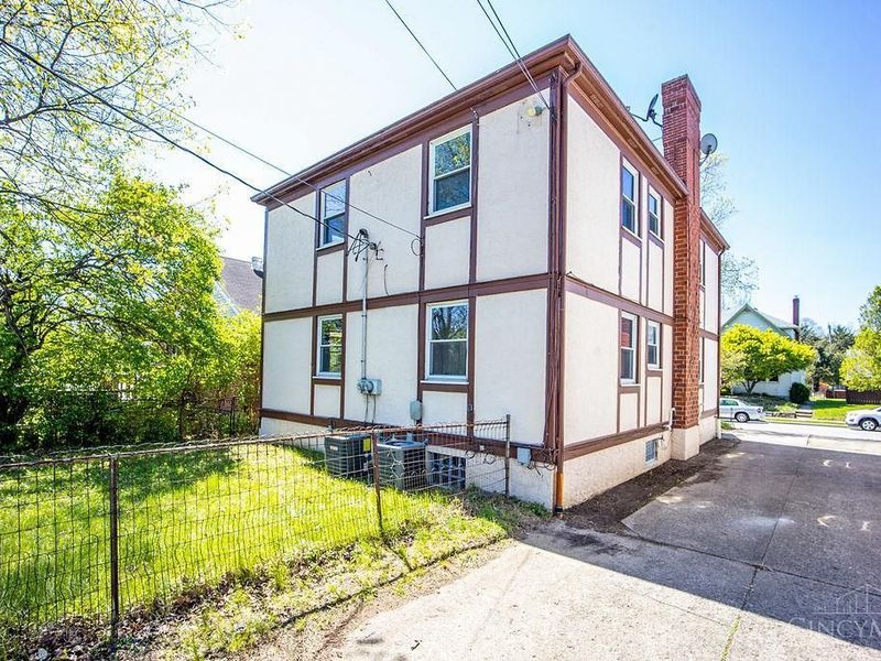 8304 Marley Street, Springfield Twp., OH 45216 Photo 6