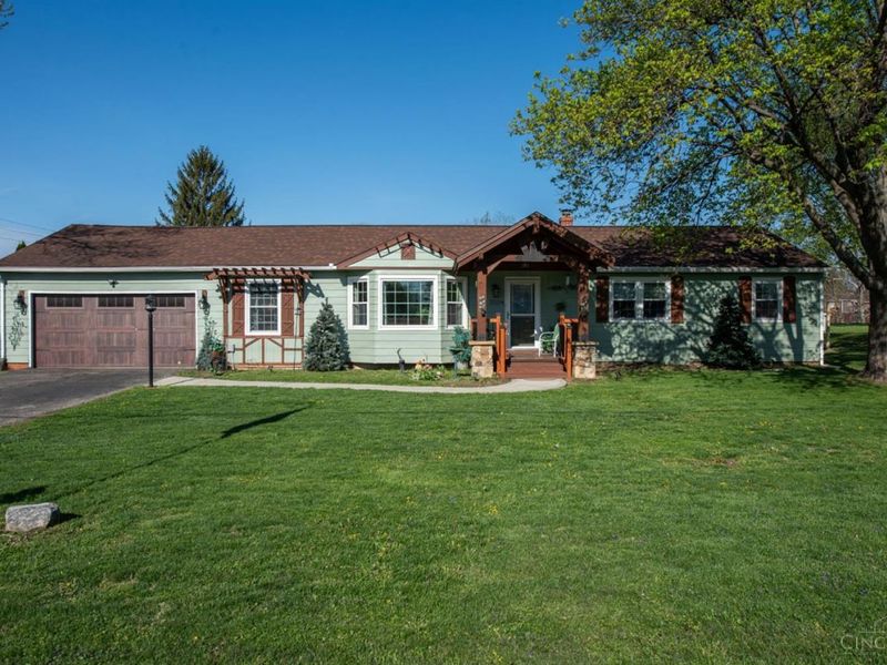 300 Arcadia Drive, Middletown, OH 45042 Photo 3