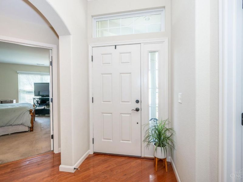 1056 Logan Landing, Pierce Twp, OH 45245 Photo 2