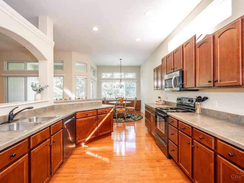1056 Logan Landing, Pierce Twp, OH 45245 Photo 9