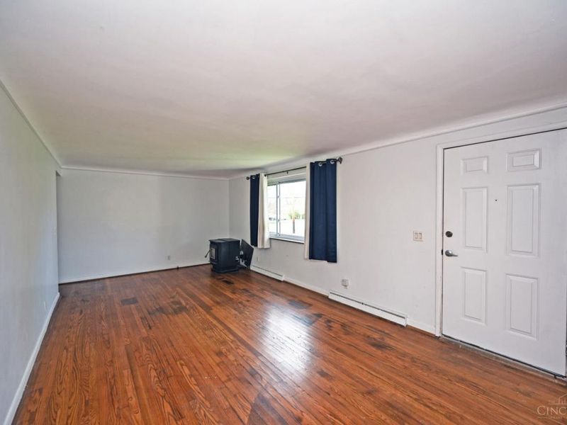 8703 Vicbarb Lane, Anderson Twp, OH 45244 Photo 6