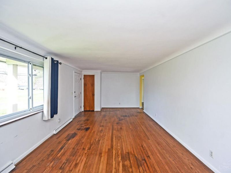 8703 Vicbarb Lane, Anderson Twp, OH 45244 Photo 7