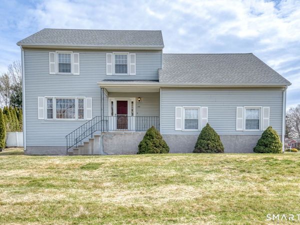 148 Kimberley , Newington, CT 06111