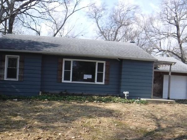 206 Clark Street, Decatur, MI 49045