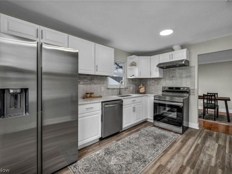 7334 Grant Boulevard, Middleburg Heights, OH 44130 Photo 3