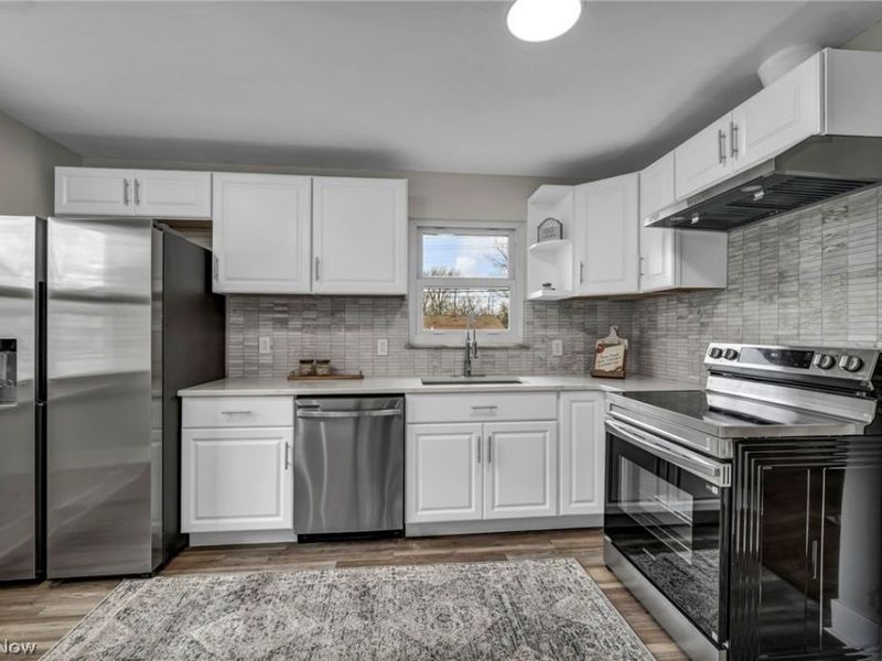 7334 Grant Boulevard, Middleburg Heights, OH 44130 Photo 5