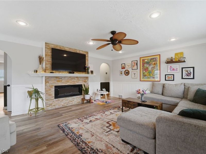 229 Elm Street, Geneva, OH 44041 Photo 11