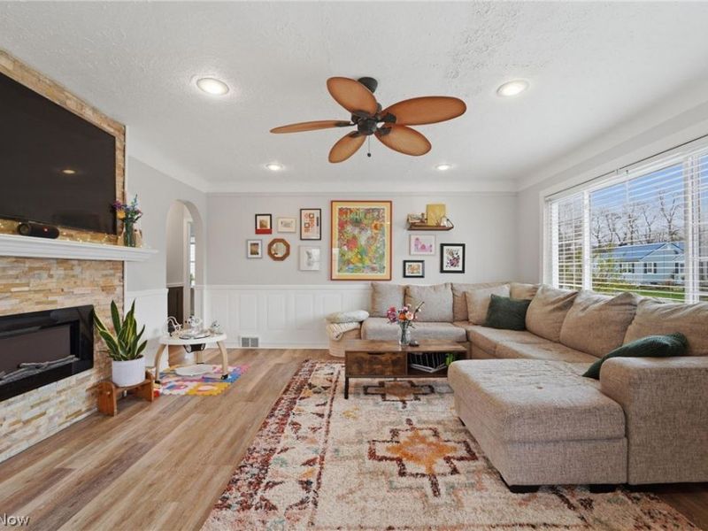 229 Elm Street, Geneva, OH 44041 Photo 12