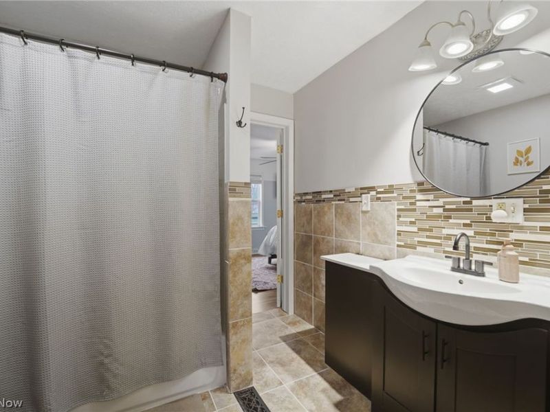 229 Elm Street, Geneva, OH 44041 Photo 24