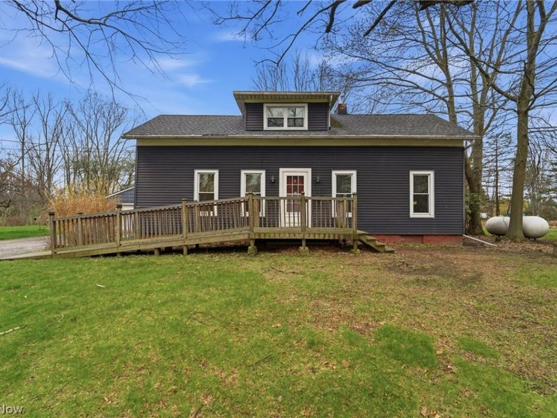 2108 Bennett Road, Madison, OH 44057 Photo 2