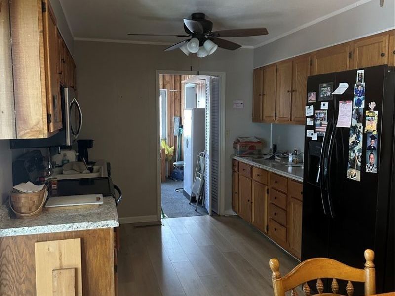 339 Guilford Avenue, Woodsfield, OH 43793 Photo 11