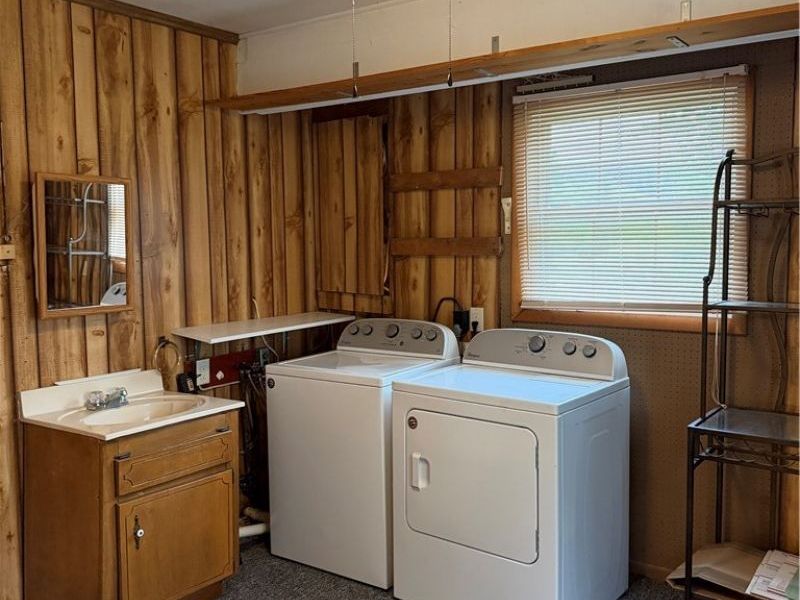 339 Guilford Avenue, Woodsfield, OH 43793 Photo 14