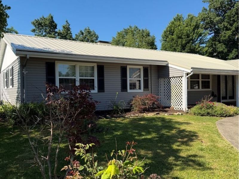 339 Guilford Avenue, Woodsfield, OH 43793 Photo 2