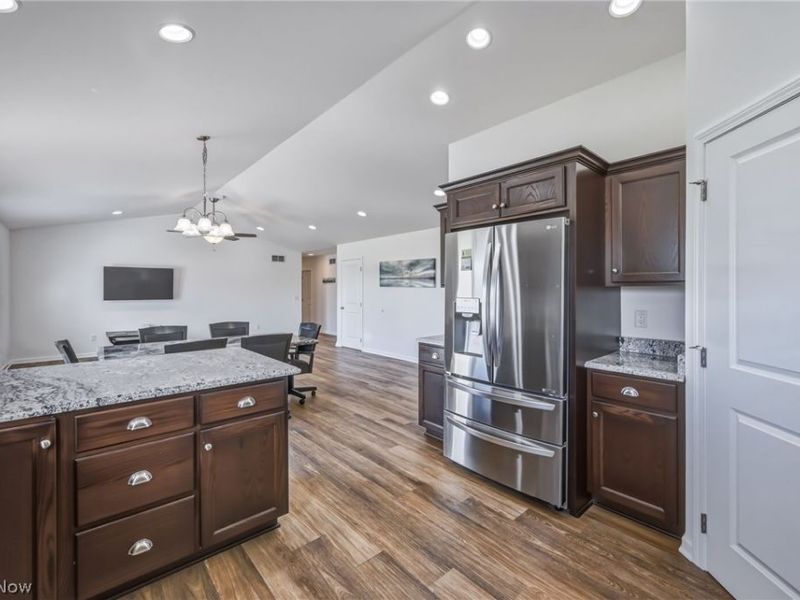 3766 Pothour Wheeler Road, Hubbard, OH 44425 Photo 22