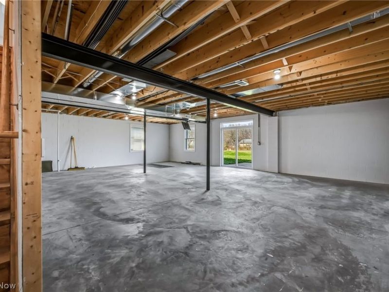 3766 Pothour Wheeler Road, Hubbard, OH 44425 Photo 36