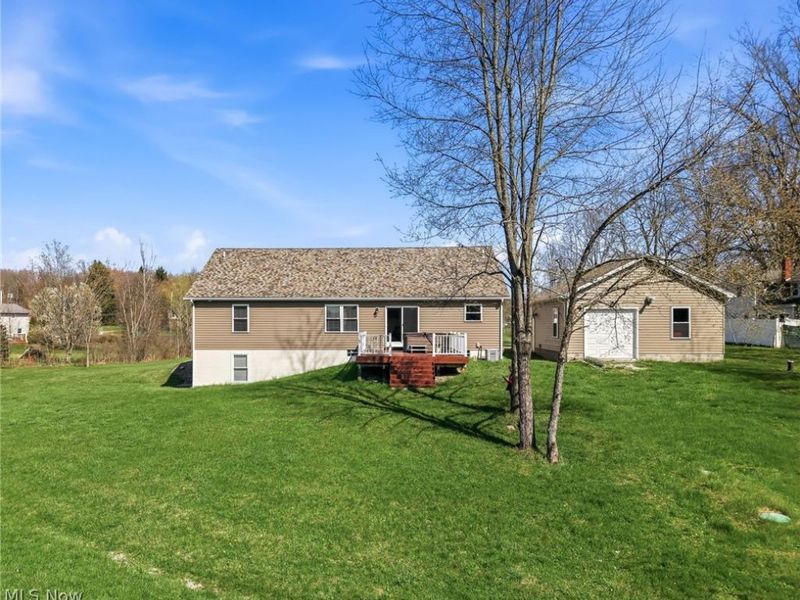 3766 Pothour Wheeler Road, Hubbard, OH 44425 Photo 6
