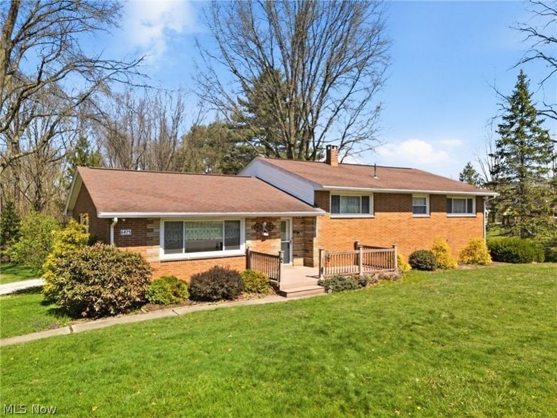 6475 15th Street NE, East Canton, OH 44730 Photo 1