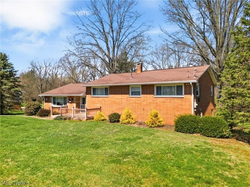 6475 15th Street NE, East Canton, OH 44730 Photo 2