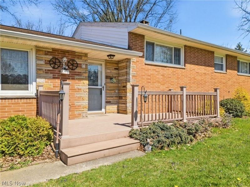 6475 15th Street NE, East Canton, OH 44730 Photo 4