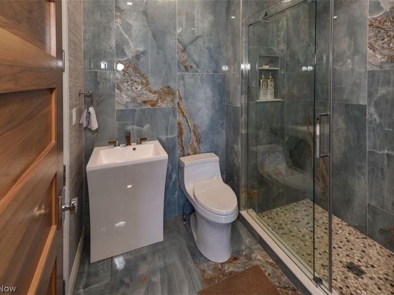 280 Buckeye Drive, Unit 7, Sheffield Lake, OH 44054 Photo 28