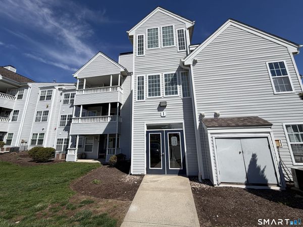 1 Forest Glen, Unit 13, Middletown, CT 06457