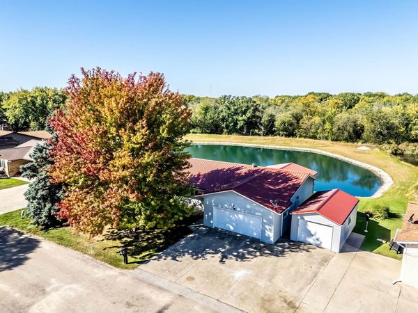 410 Lakeside Drive, Fairbank, IA 50629