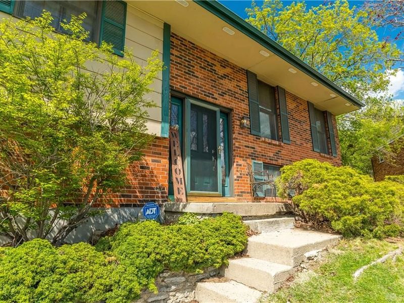 847 Stout Will Court, Miamisburg, OH 45342 Photo 4