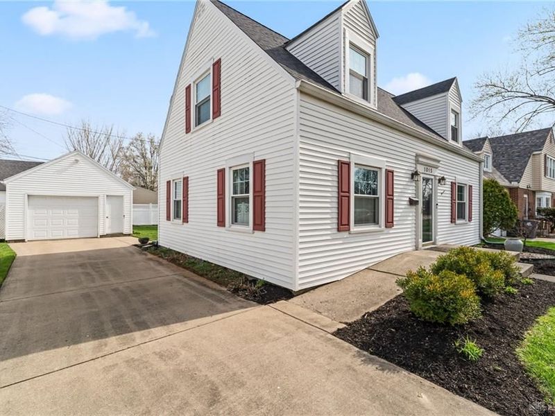 1015 Westgate Road, Troy, OH 45373 Photo 2