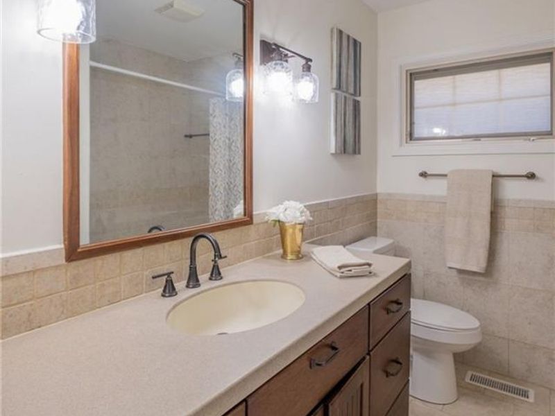 1030 Chateau Drive, Kettering, OH 45429 Photo 13