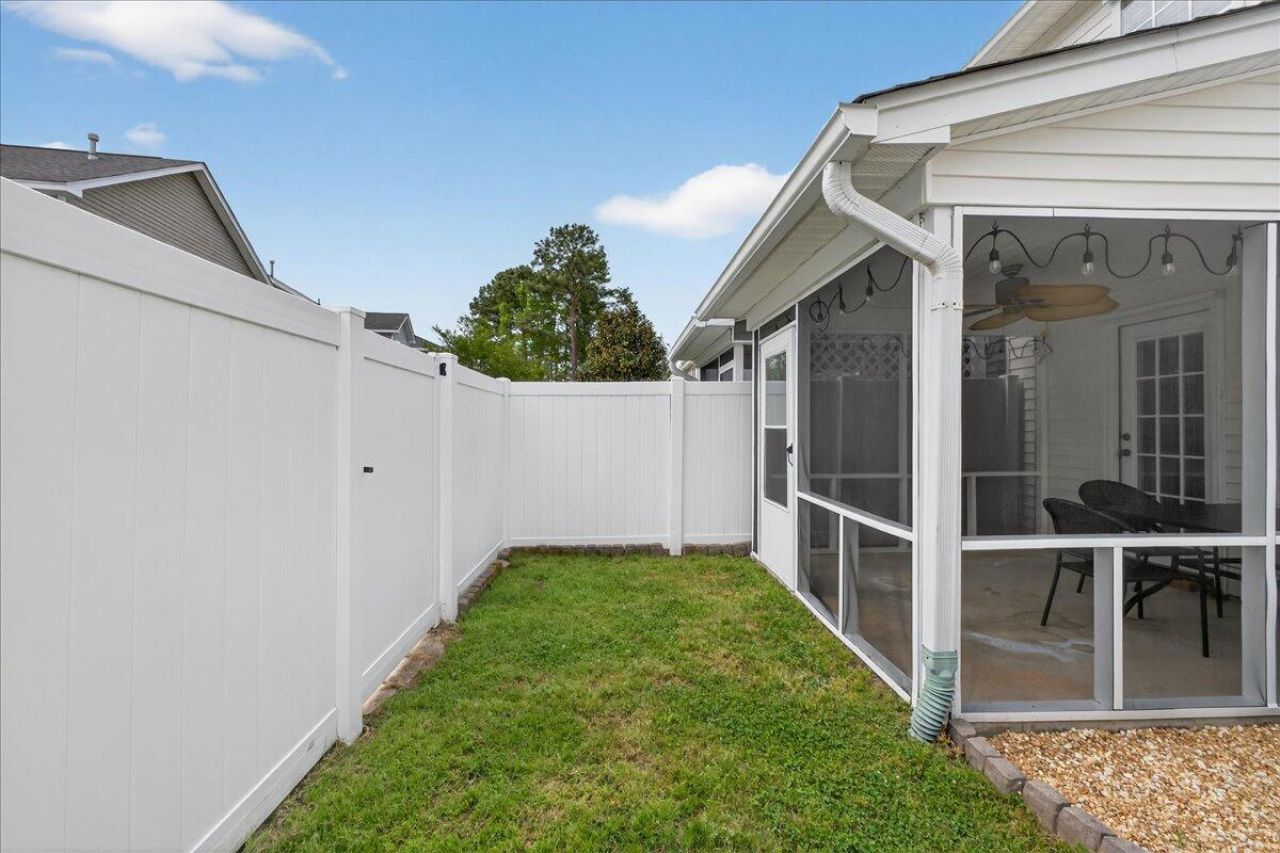 244 Larissa Drive Photo 34