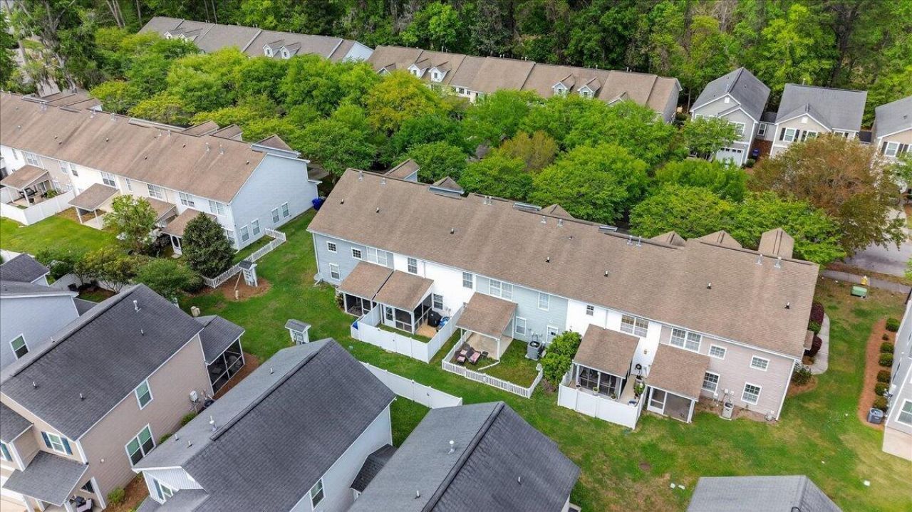 244 Larissa Drive Photo 41