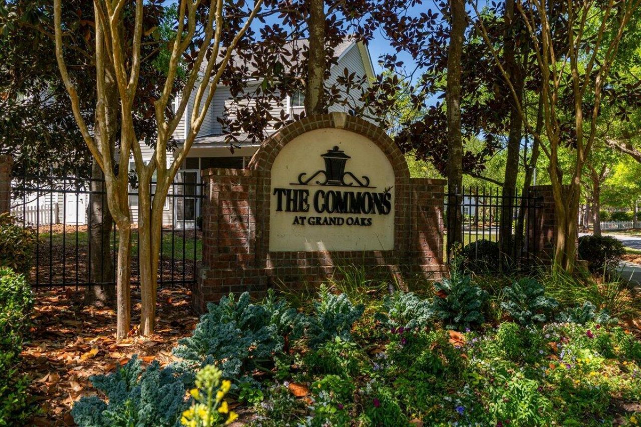 244 Larissa Drive Photo 42