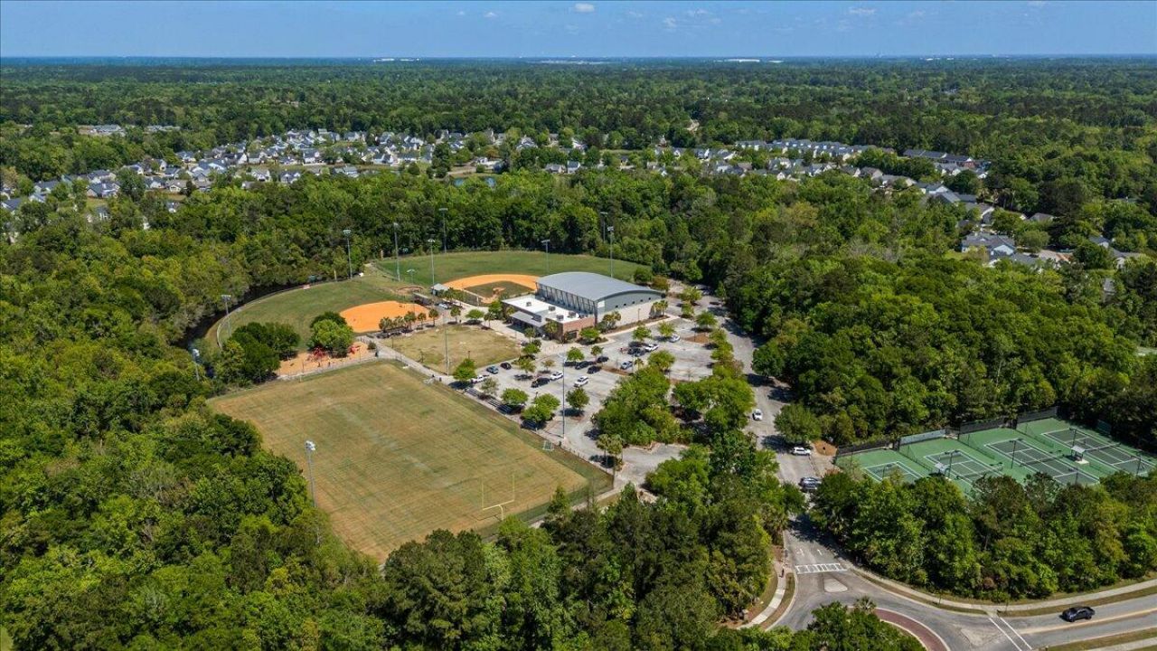 244 Larissa Drive Photo 53