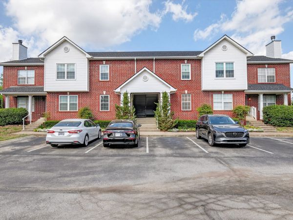 8199 Coley Davis Rd , Nashville, TN 37221