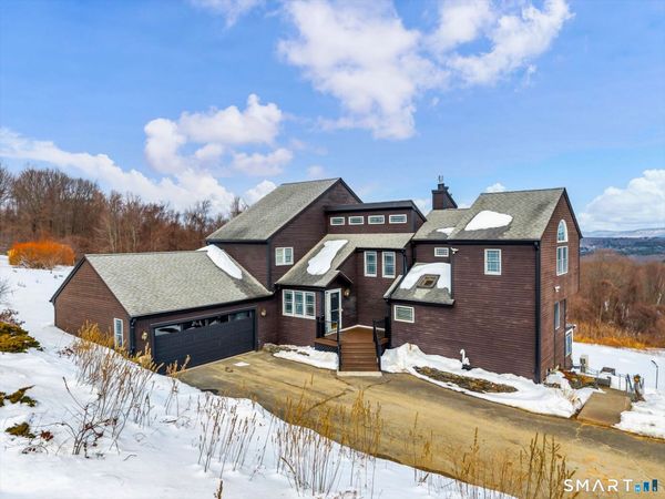 86 Taine Mountain , Burlington, CT 06013