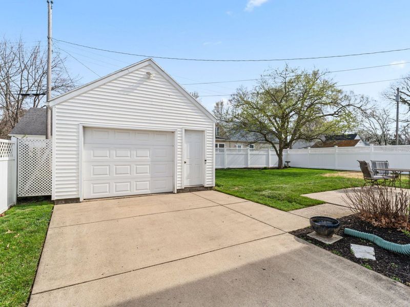 1015 Westgate Road, Troy, OH 45373 Photo 41