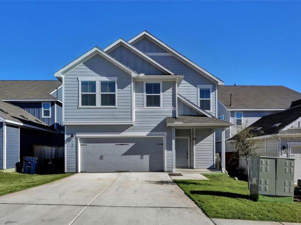 424 Red Buckeye LOOP, Liberty Hill, TX 78642