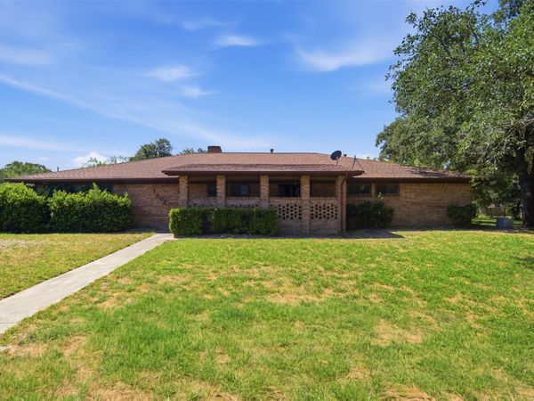 1501 Okelley RD, Rockdale, TX 76567
