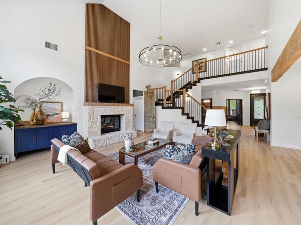 295 Desert Willow WAY, Austin, TX 78737