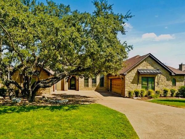 2753 Springwood LN, Georgetown, TX 78628