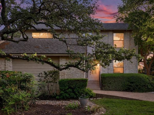 9518 Topridge DR, Unit 13, Austin, TX 78750