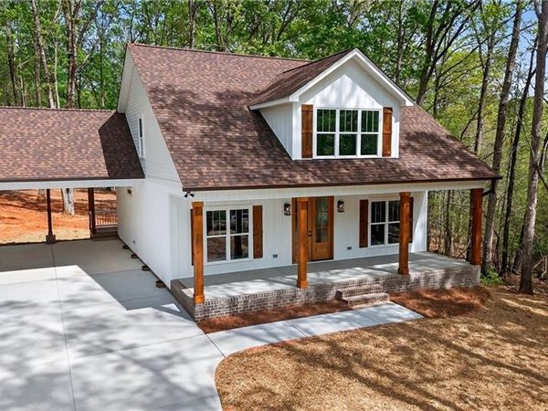 2206 N Asheboro School Road , Asheboro, NC 27205