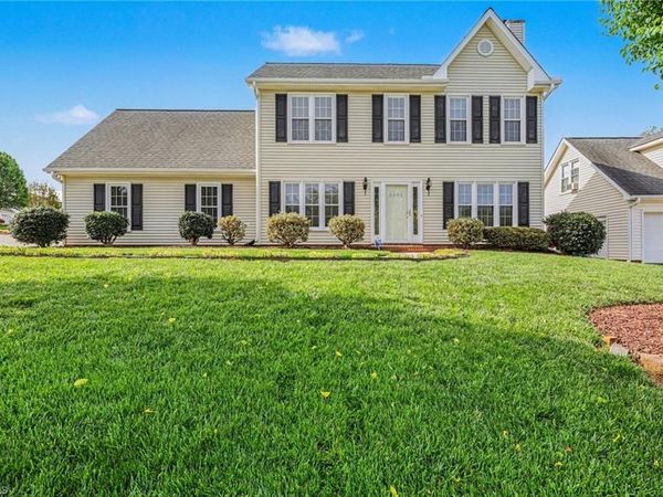 5601 Wellsley Drive W, Greensboro, NC 27407