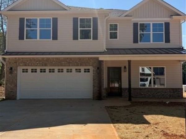 2105 Medhurst Drive, Greensboro, NC 27410