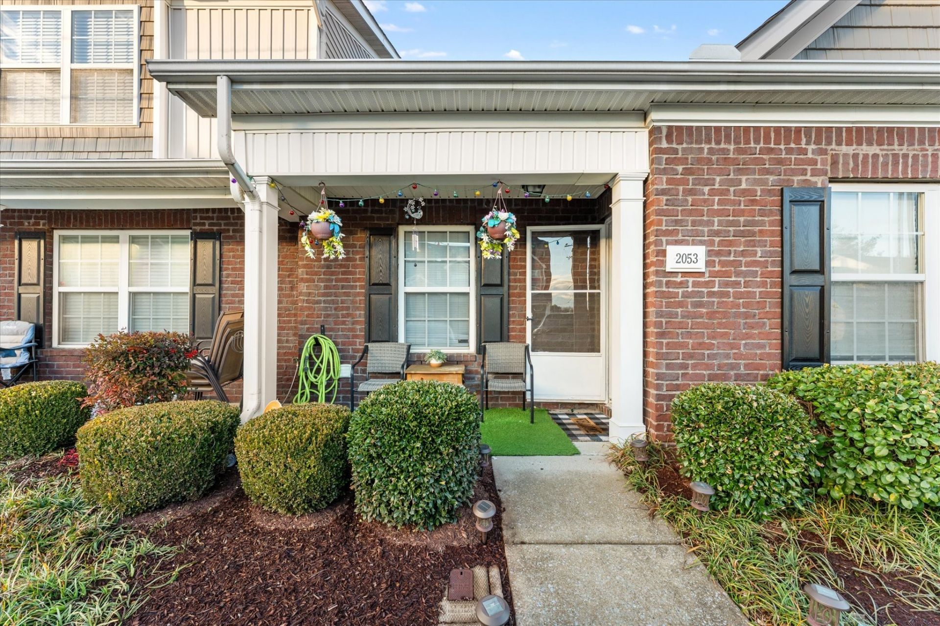 2053 George Buchanan Dr, La Vergne, TN 37086 Main Photo