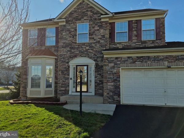 2775 QUAKER COURT , YORK, PA 17408